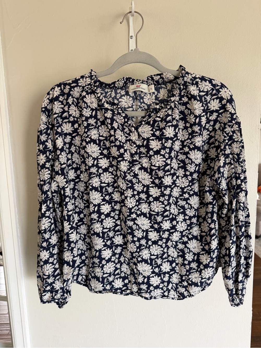 Vineyard Vines Navy and White Floral Peasant Blouse